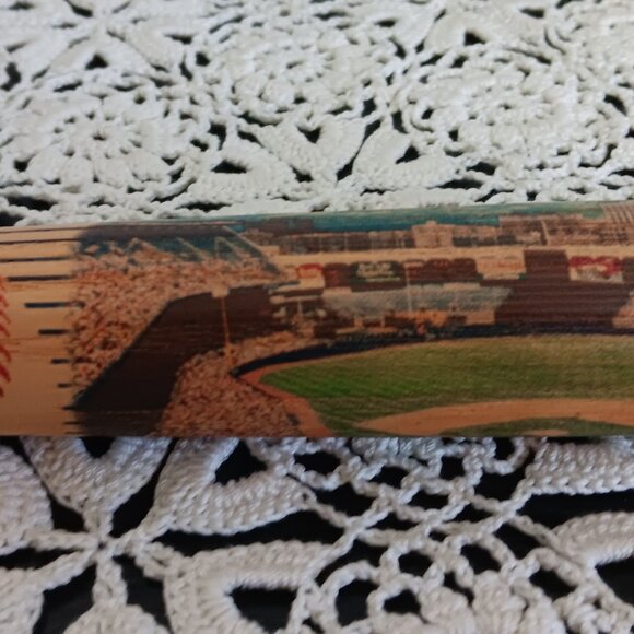RARE 1999 New York Yankees World Series Champions Mini Bat - Picture 3 of 4